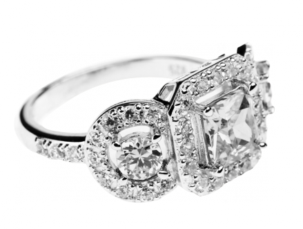 royal rose ring