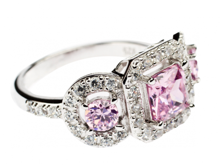 royal rose ring